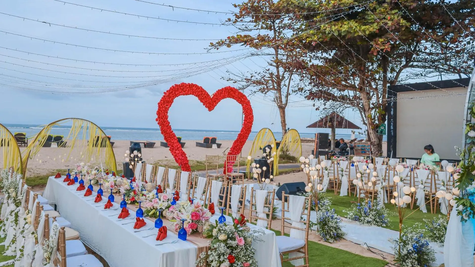 Tijili Hotel Benoa Nusa Dua  4*, Nusa Dua (Bali) Indonésie